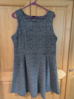 Atmosphere Dress Size 14/16